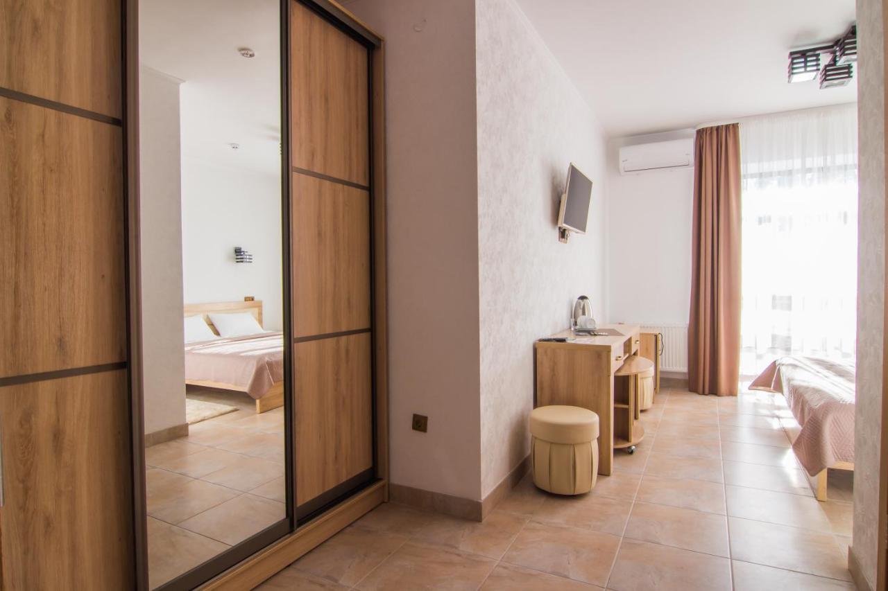 Hotel Мисливець В Комплексі "Сокіл" Susk Esterno foto