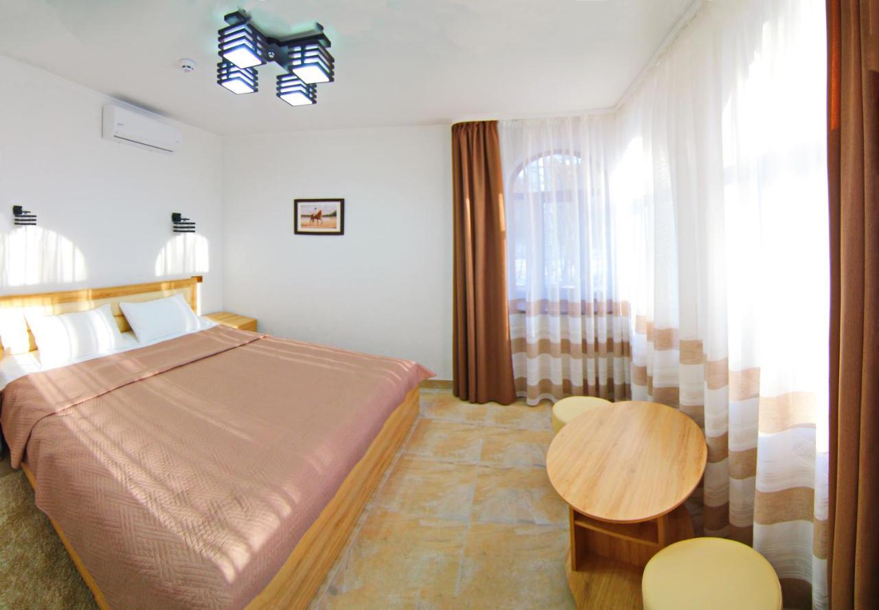Hotel Мисливець В Комплексі "Сокіл" Susk Esterno foto