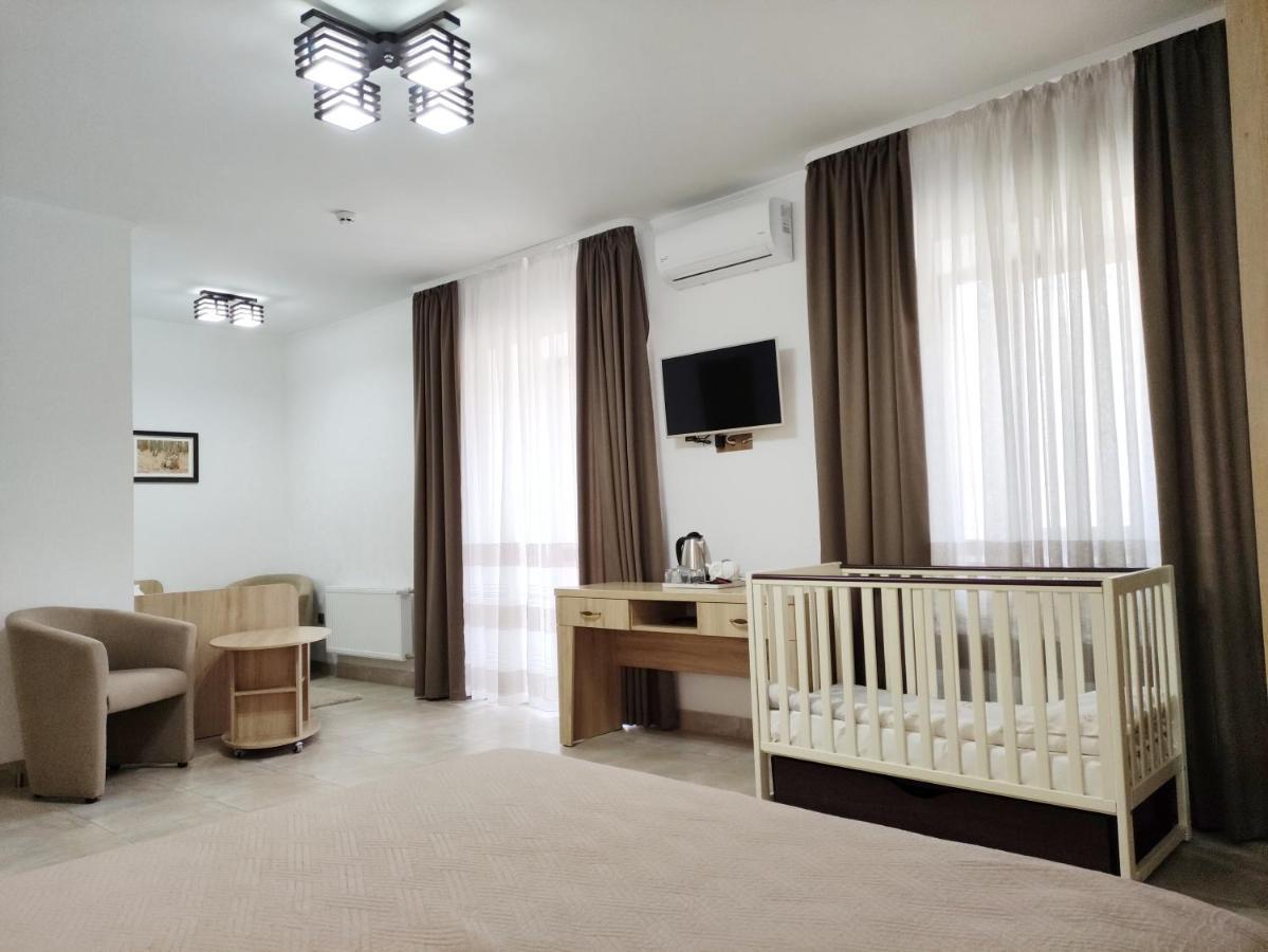 Hotel Мисливець В Комплексі "Сокіл" Susk Esterno foto