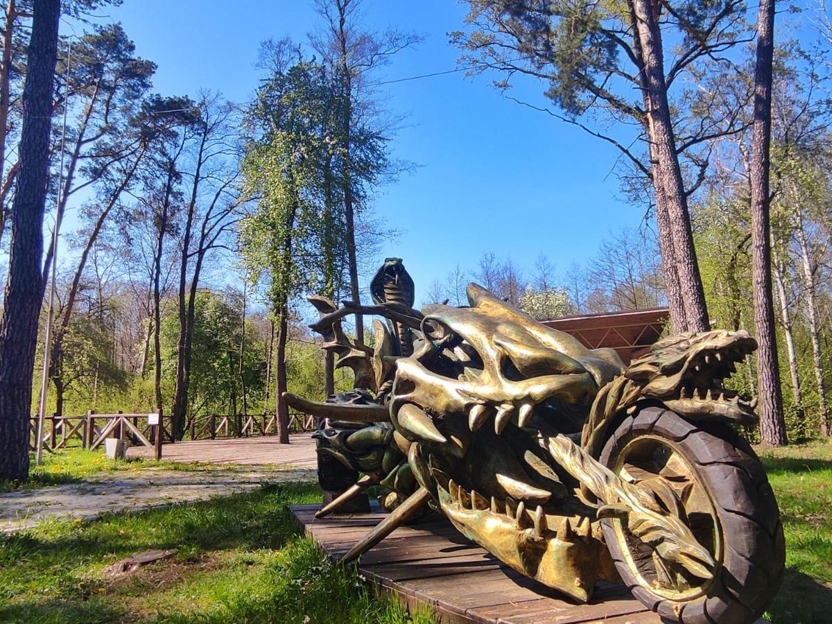 Hotel Мисливець В Комплексі "Сокіл" Susk Esterno foto