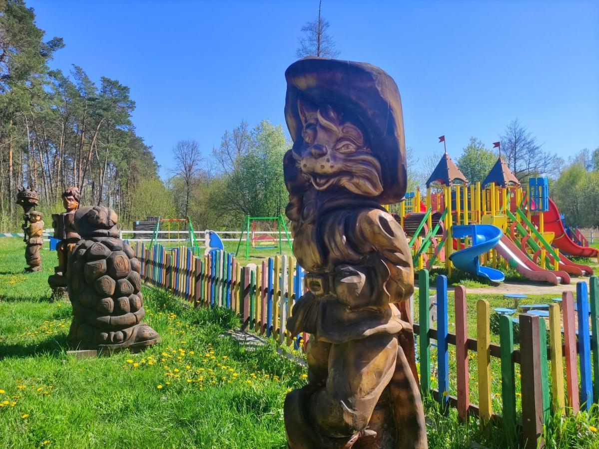 Hotel Мисливець В Комплексі "Сокіл" Susk Esterno foto