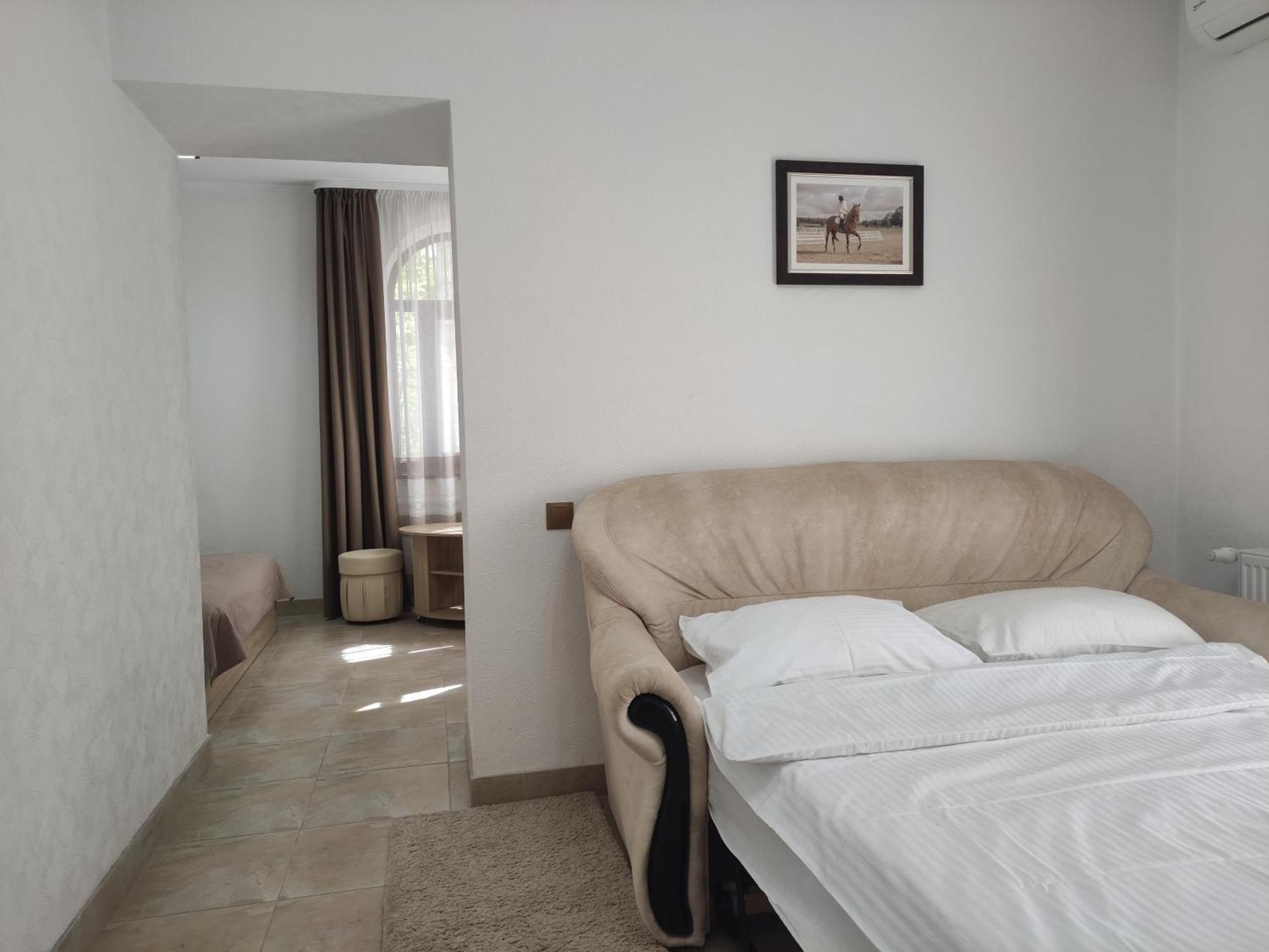 Hotel Мисливець В Комплексі "Сокіл" Susk Esterno foto